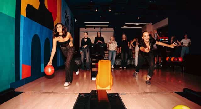 BOWLING DELUXE