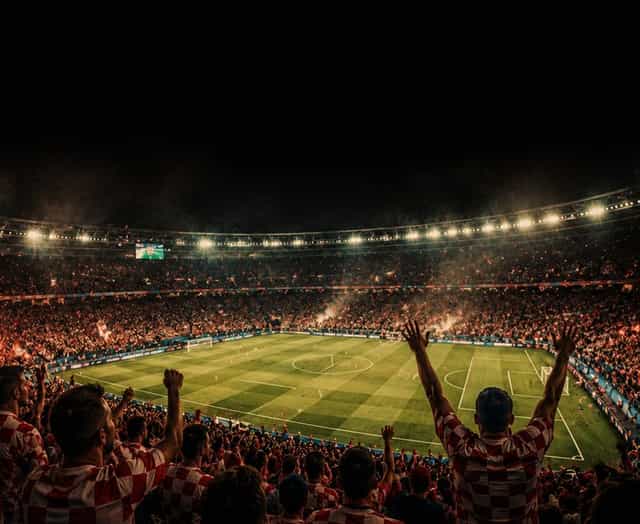 FOOTBALL FAN ZONE KONTRALOOP